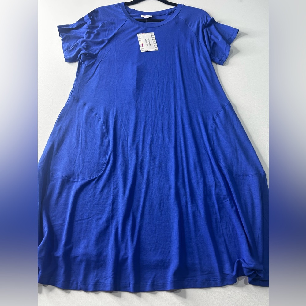 NWT LuLaRoe Medium Celia Royal Blue Casual Shirt Dress